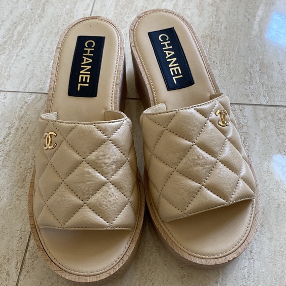 Chanel Clogs - Picture 2 of 6